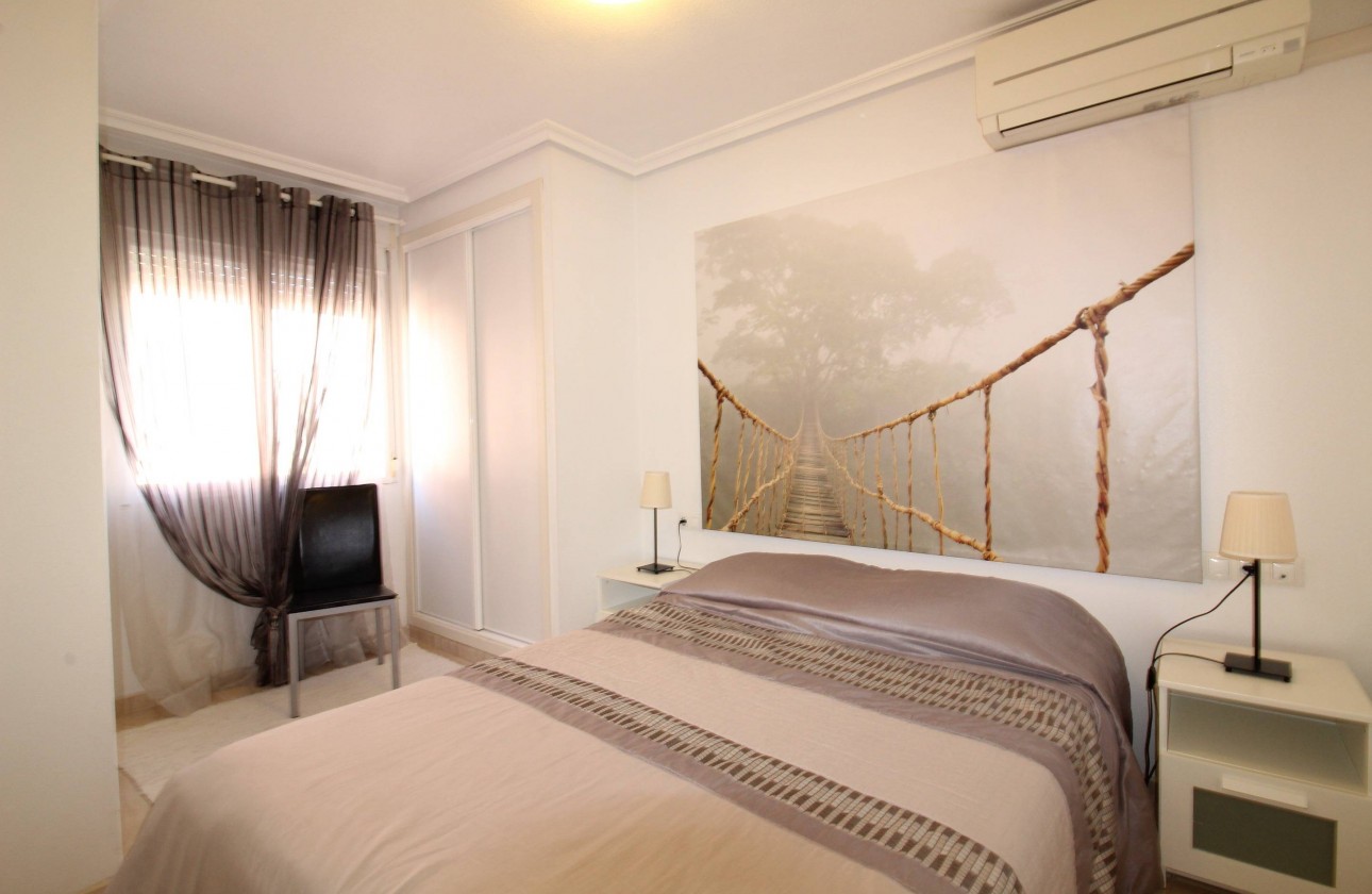 Revente - Appartement - Torrevieja - Centro