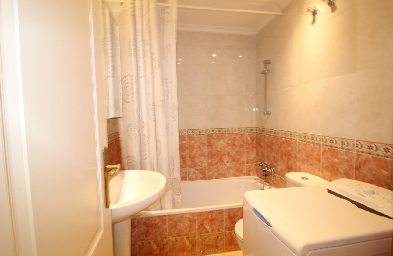 Revente - Appartement - Torrevieja - Centro