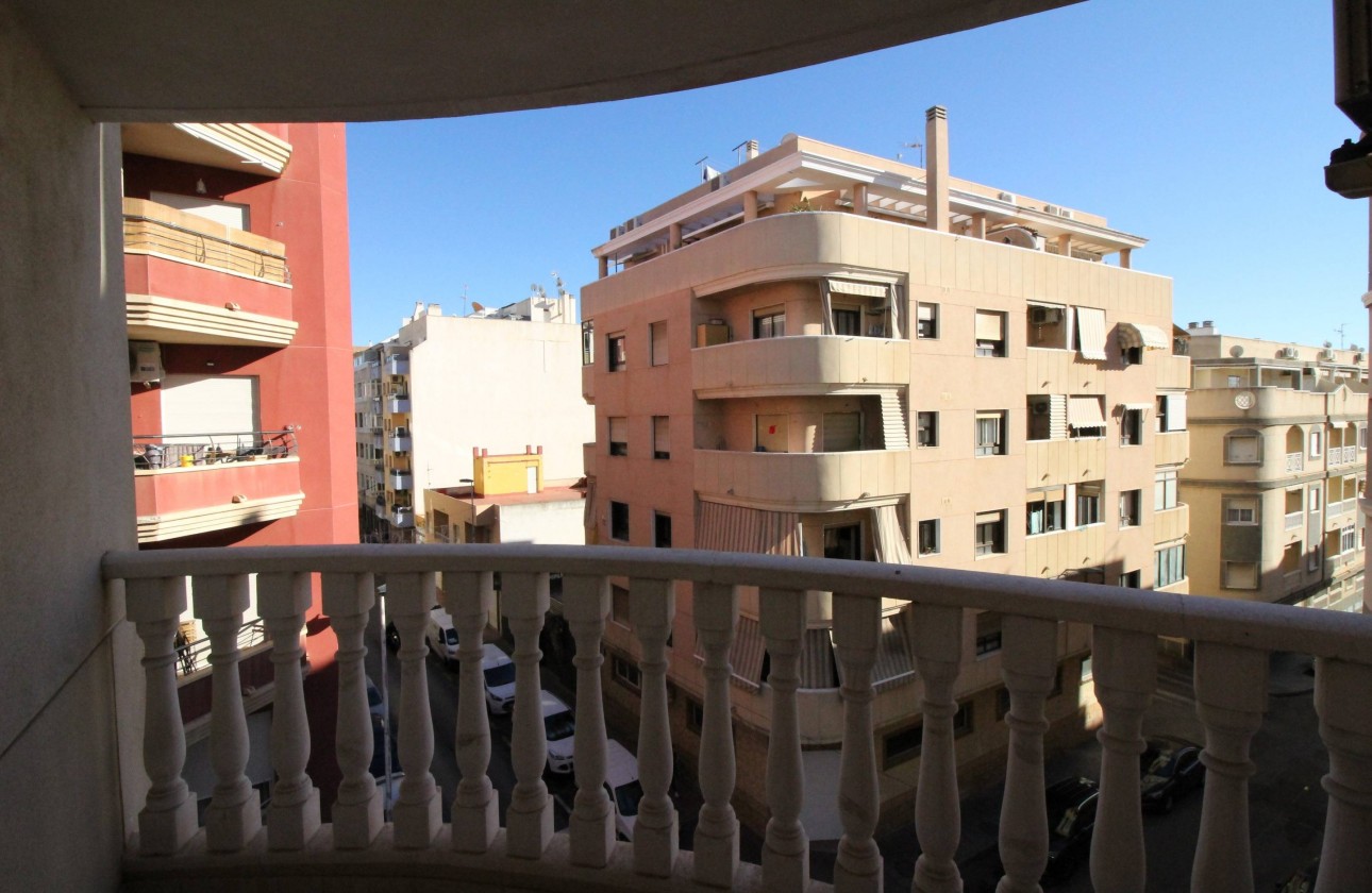 Revente - Appartement - Torrevieja - Centro
