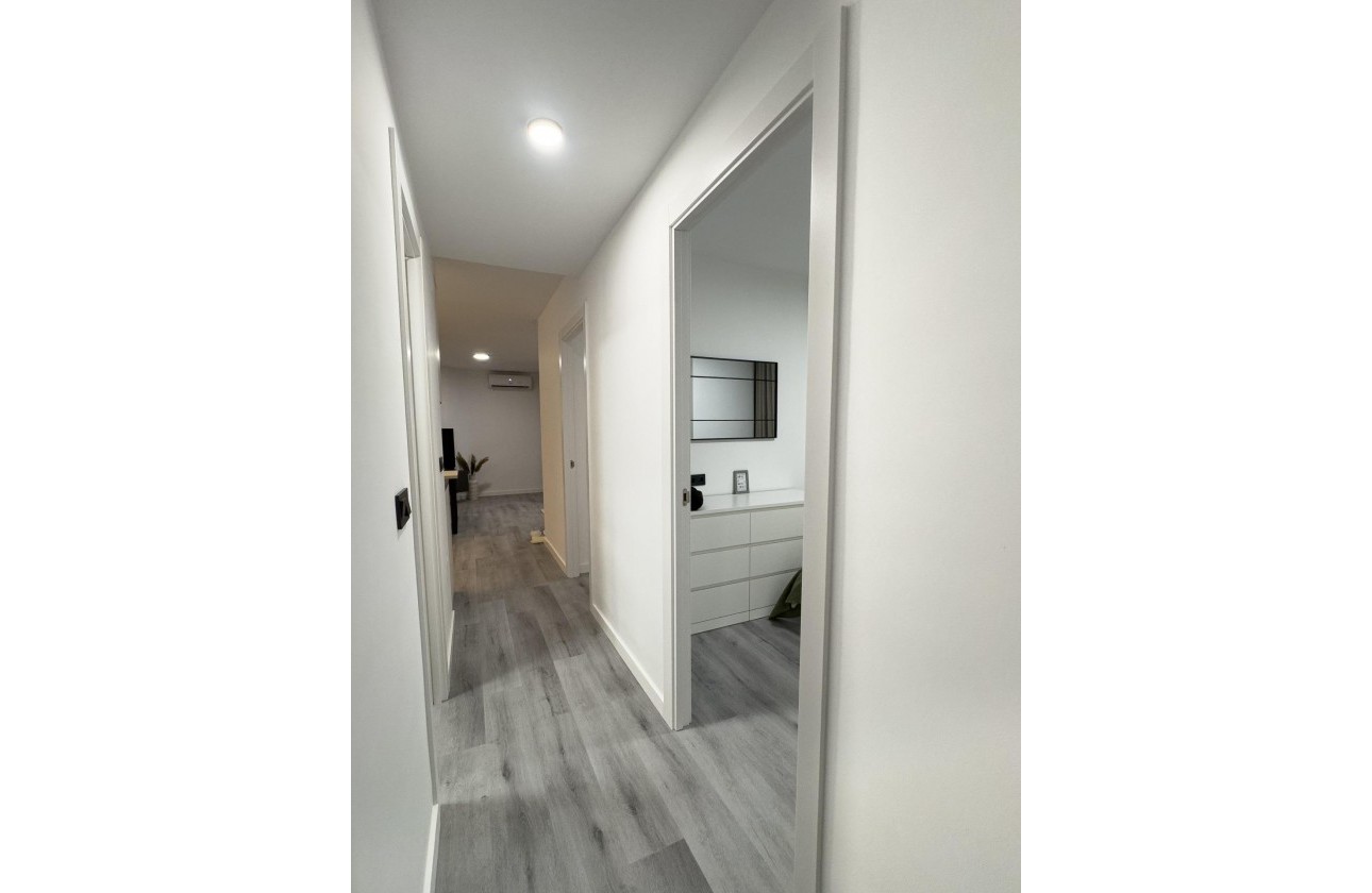 Revente - Appartement - Torrevieja - Centro
