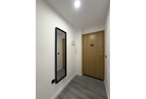 Resale - Apartment / flat - Torrevieja - Centro