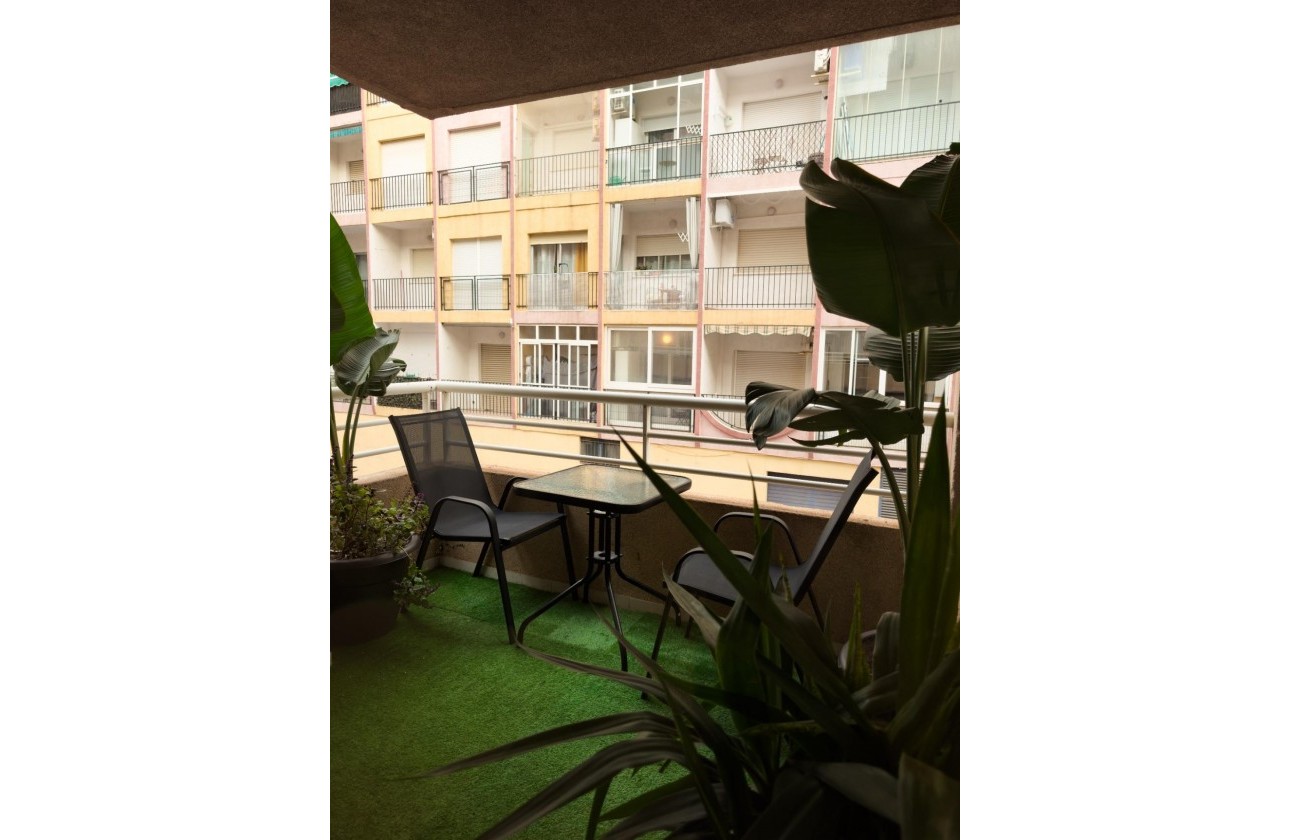 Revente - Appartement - Torrevieja - Centro