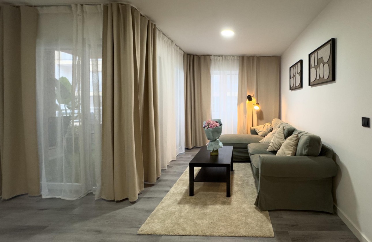 Revente - Appartement - Torrevieja - Centro