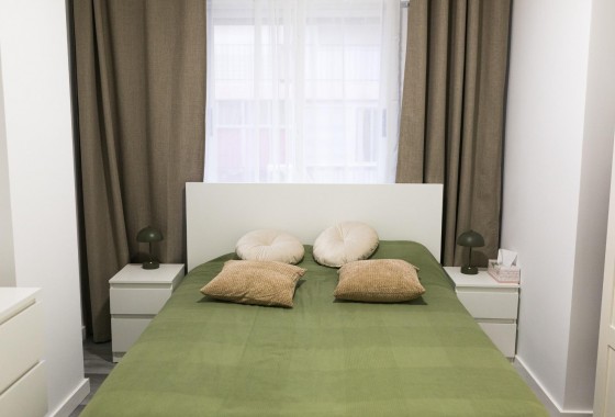 Resale - Apartment / flat - Torrevieja - Centro