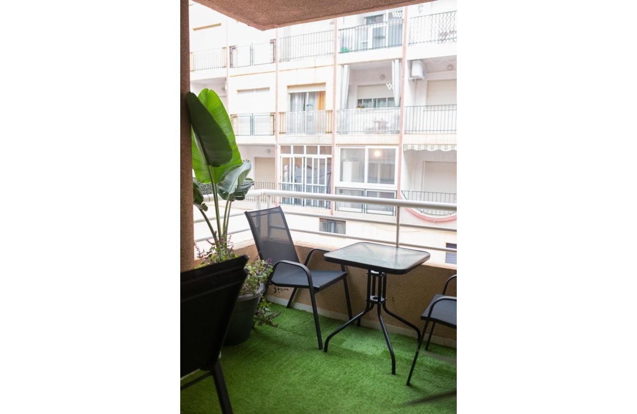 Revente - Appartement - Torrevieja - Centro