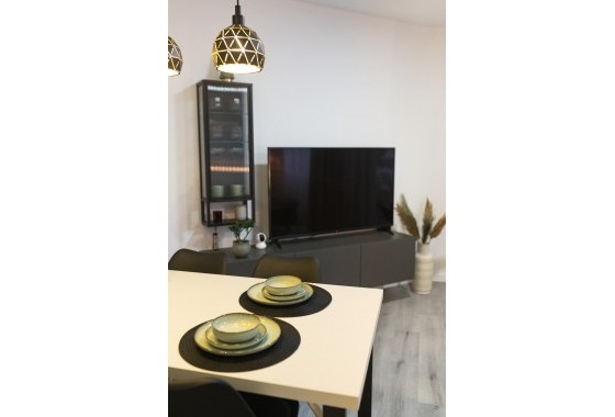 Resale - Apartment / flat - Torrevieja - Centro