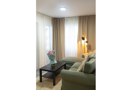 Resale - Apartment / flat - Torrevieja - Centro