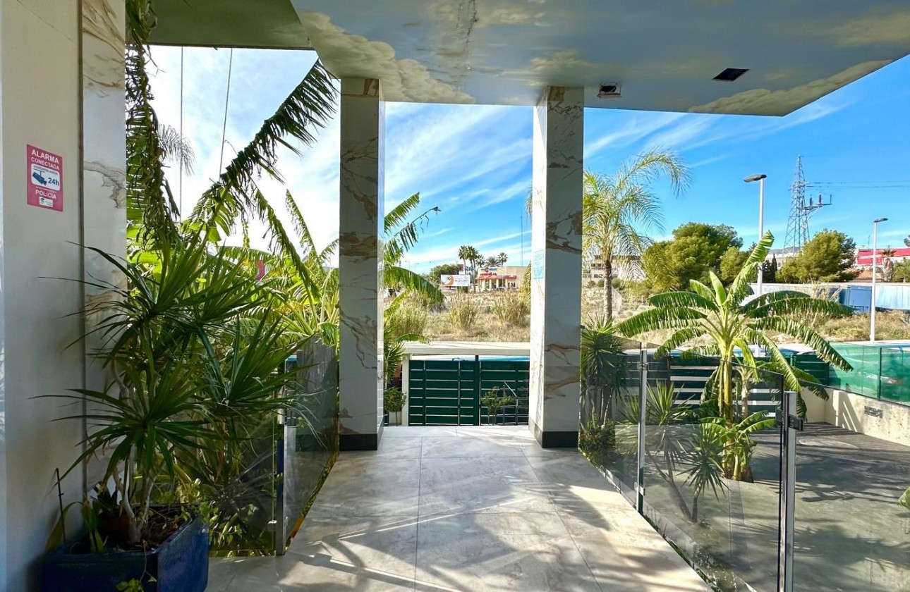 Resale - Apartment / flat - Finestrat