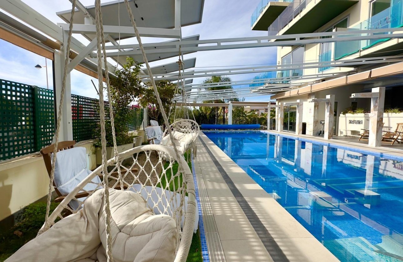 Resale - Apartment / flat - Finestrat