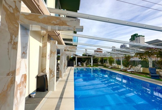 Resale - Apartment / flat - Finestrat