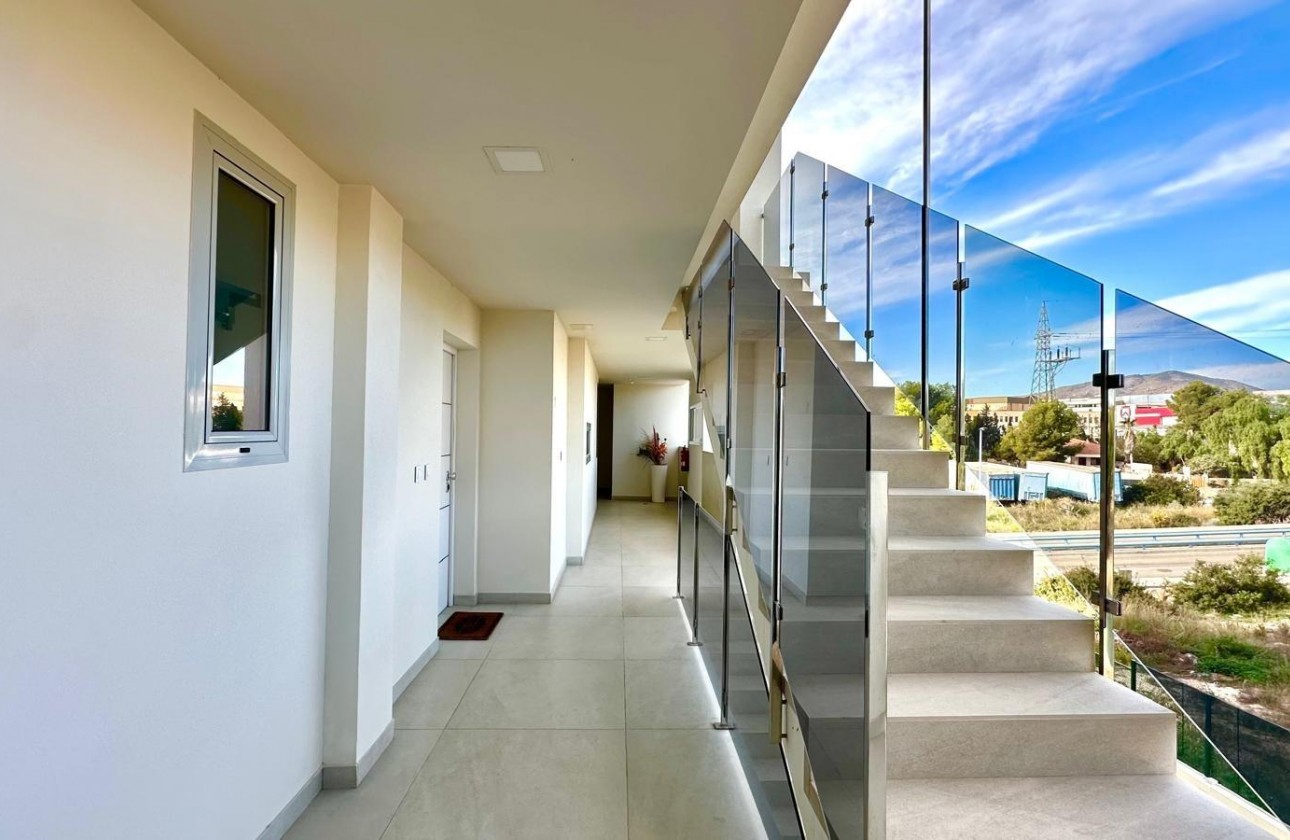 Resale - Apartment / flat - Finestrat