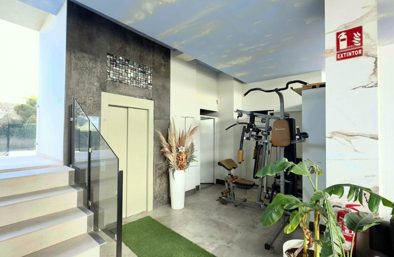 Resale - Apartment / flat - Finestrat
