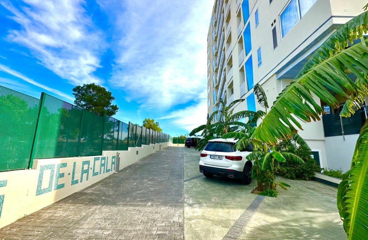 Resale - Apartment / flat - Finestrat