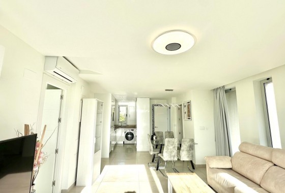 Resale - Apartment / flat - Finestrat