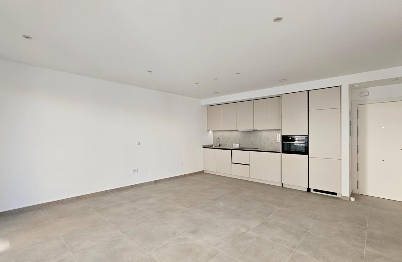Reventa - Apartamento / piso - Torrevieja - Paseo maritimo