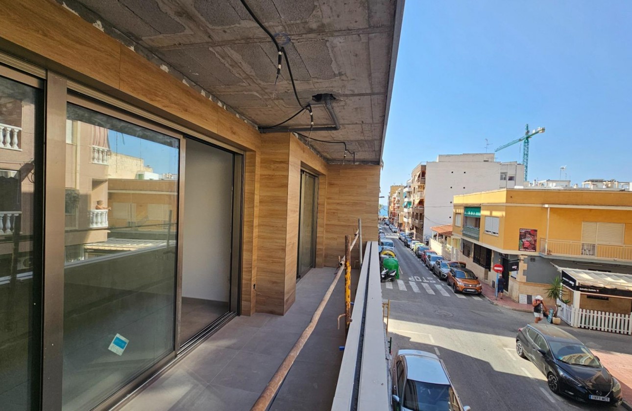 Reventa - Apartamento / piso - Torrevieja - Paseo maritimo