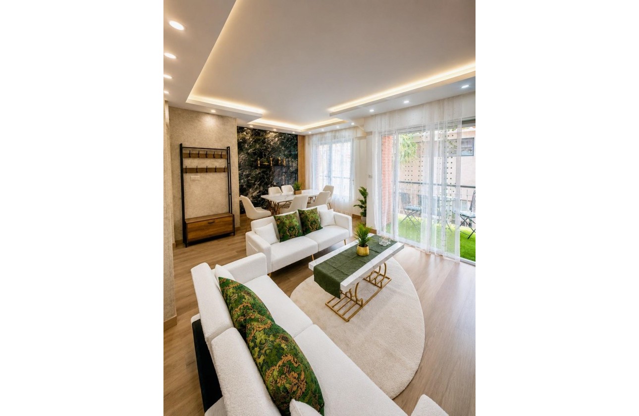 Revente - Appartement - Torrevieja - Centro - Muelle Pesquero