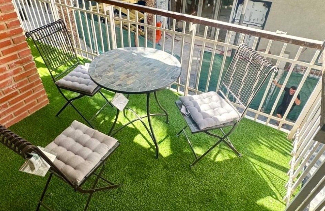 Revente - Appartement - Torrevieja - Centro - Muelle Pesquero