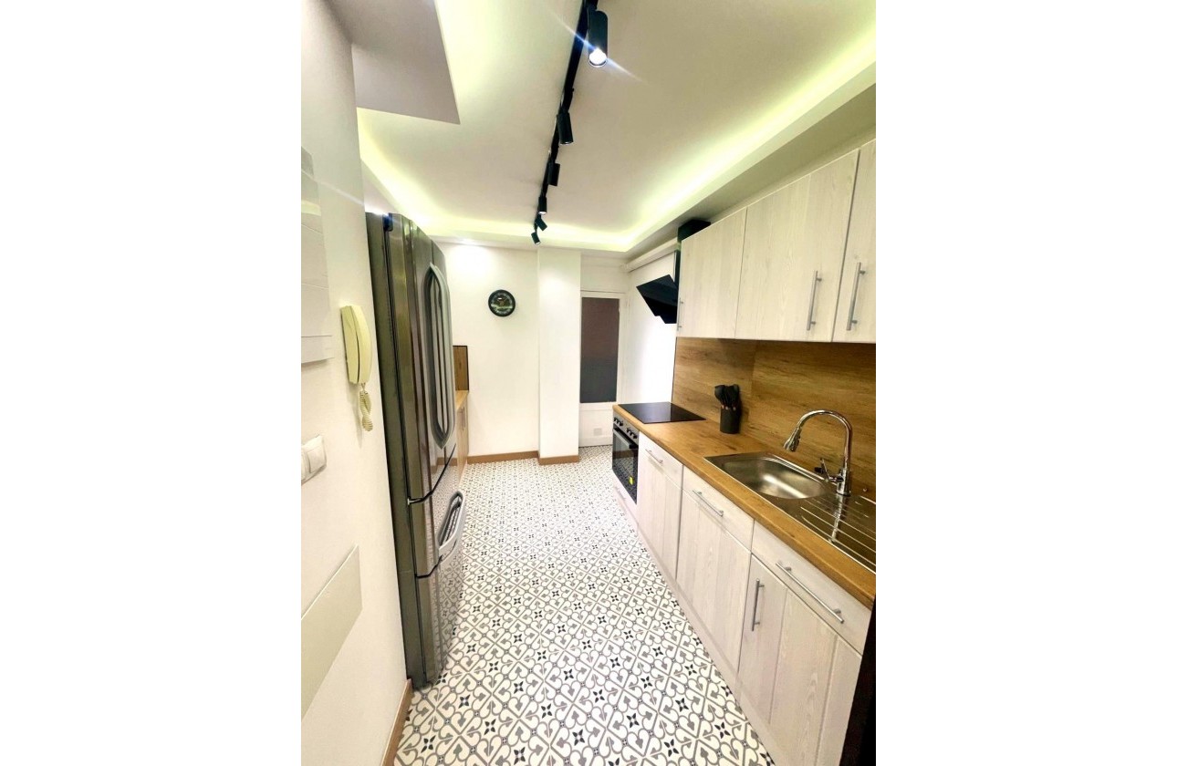 Revente - Appartement - Torrevieja - Centro - Muelle Pesquero