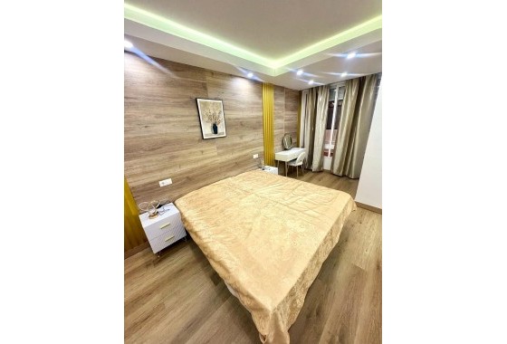 Revente - Appartement - Torrevieja - Centro - Muelle Pesquero