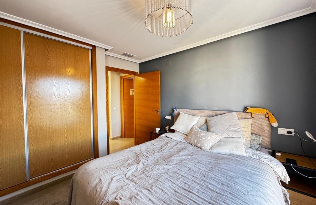 Resale - Apartment / flat - Torrevieja - Playa del Cura
