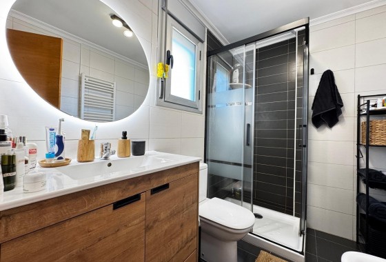 Resale - Apartment / flat - Torrevieja - Playa del Cura