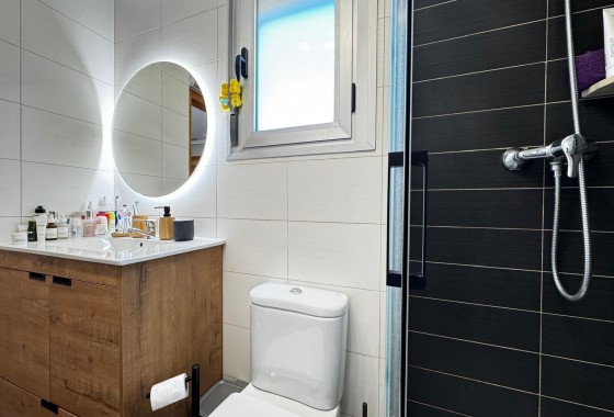 Resale - Apartment / flat - Torrevieja - Playa del Cura