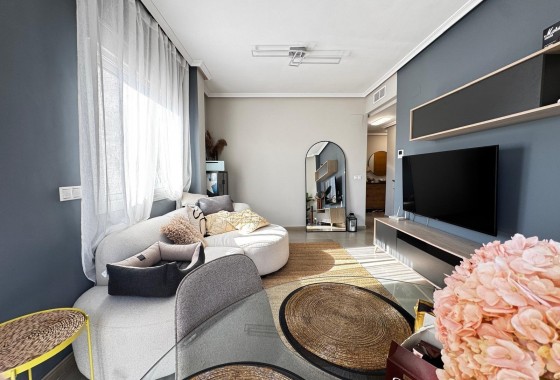 Resale - Apartment / flat - Torrevieja - Playa del Cura