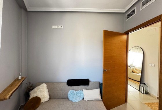 Resale - Apartment / flat - Torrevieja - Playa del Cura