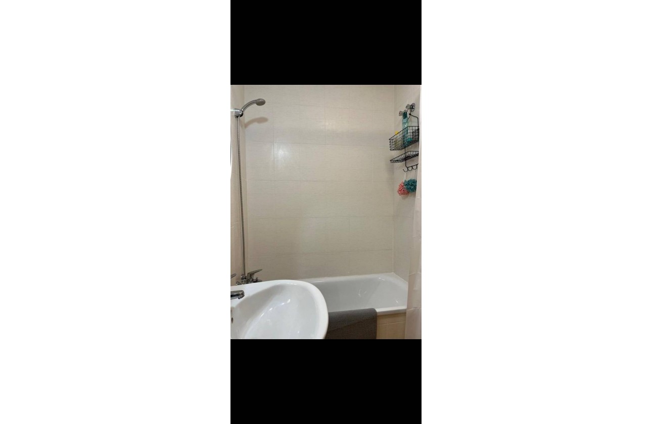 Resale - Apartment / flat - Torre - Pacheco - Roldán
