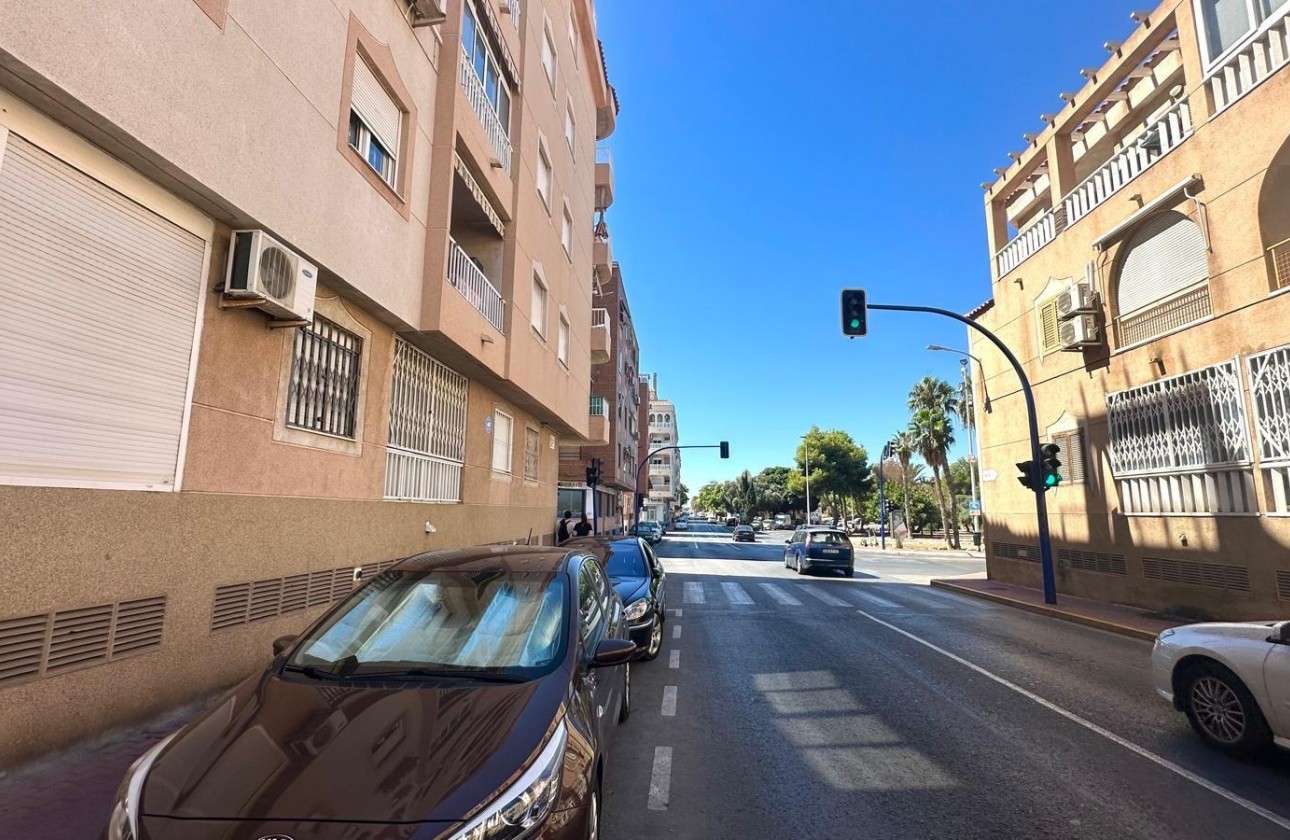 Resale - Penthouse - Torrevieja - Acequion