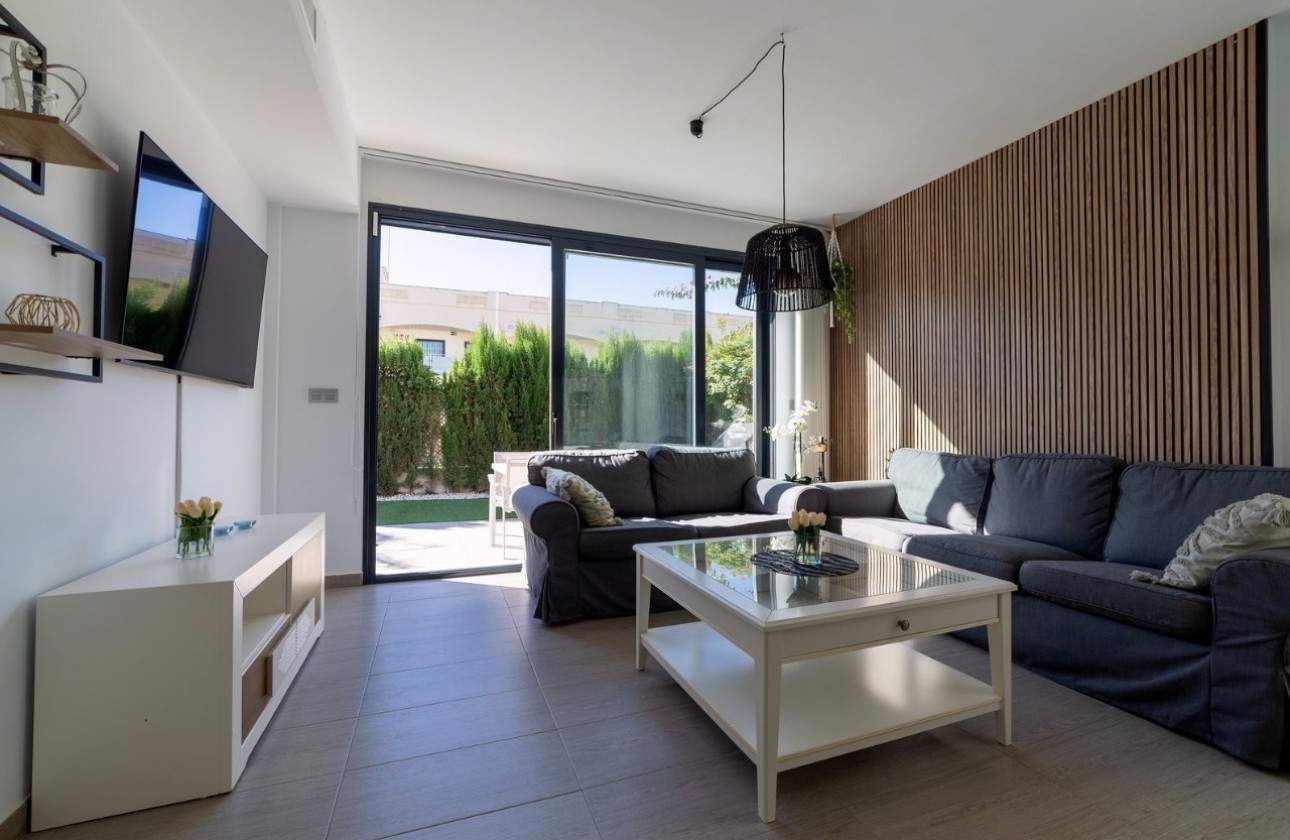 Revente - Villa - Punta Prima - Los Altos
