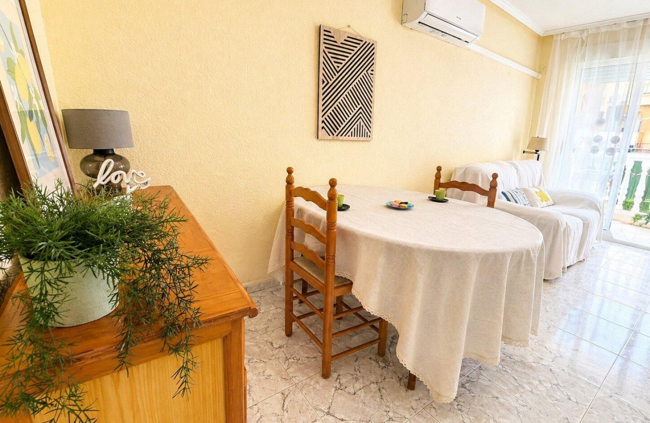 Reventa - Apartamento / piso - Torrevieja - Habaneras