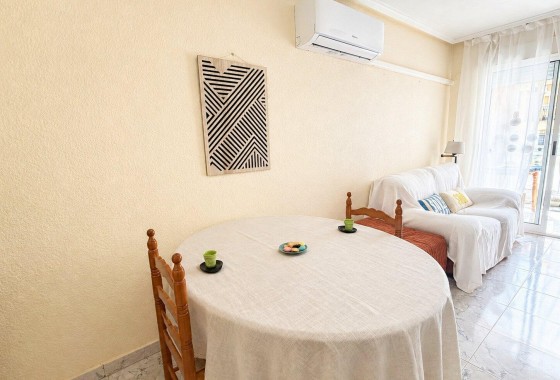Reventa - Apartamento / piso - Torrevieja - Habaneras