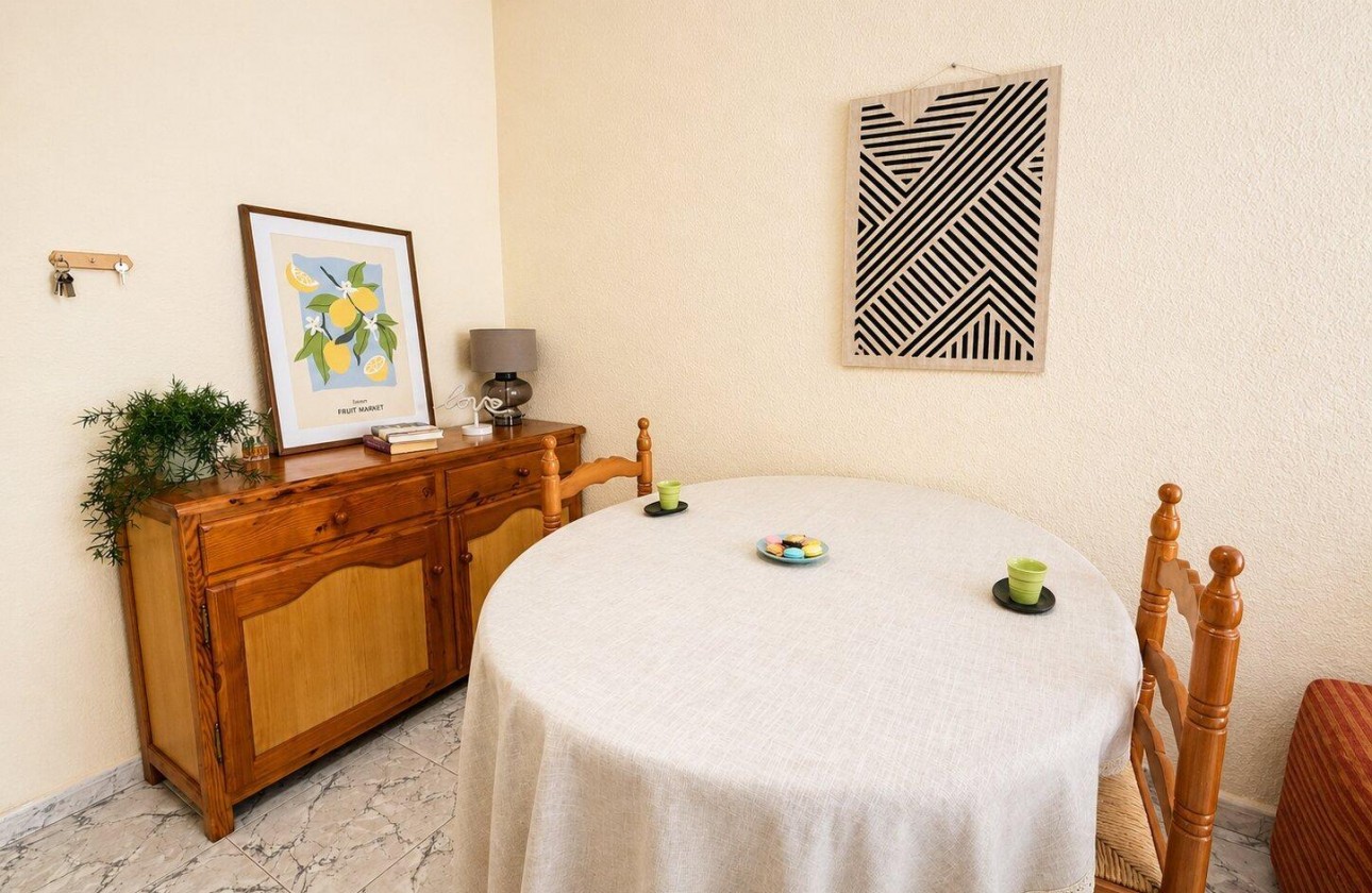 Reventa - Apartamento / piso - Torrevieja - Habaneras
