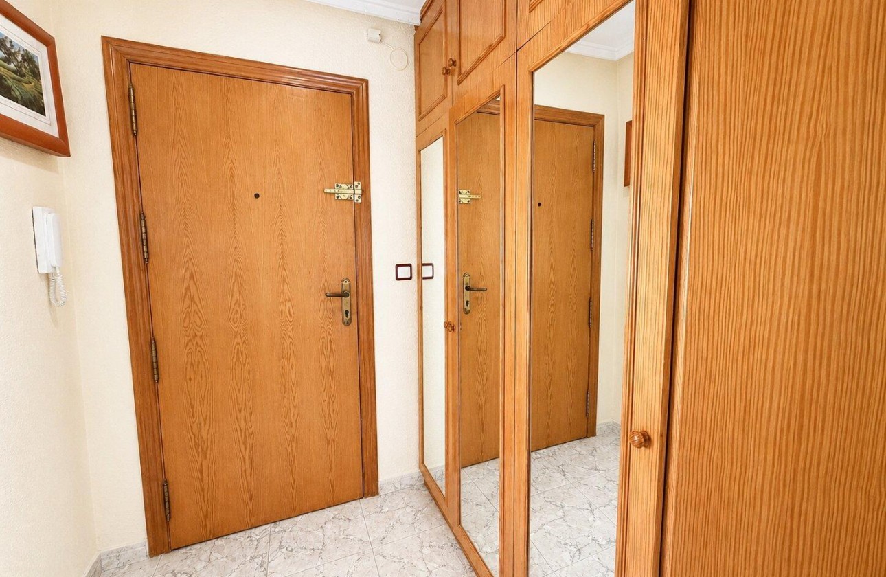 Reventa - Apartamento / piso - Torrevieja - Habaneras