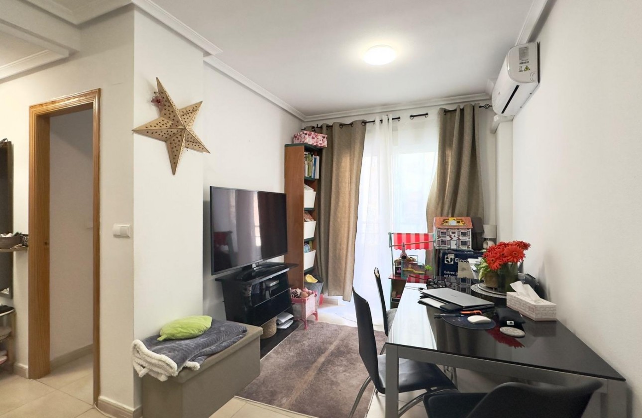 Reventa - Apartamento / piso - Torrevieja - torrevieja
