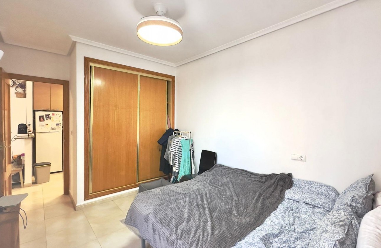 Reventa - Apartamento / piso - Torrevieja - torrevieja