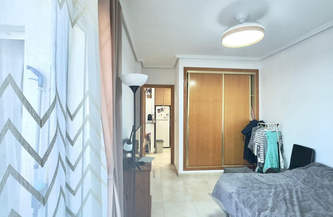 Reventa - Apartamento / piso - Torrevieja - torrevieja