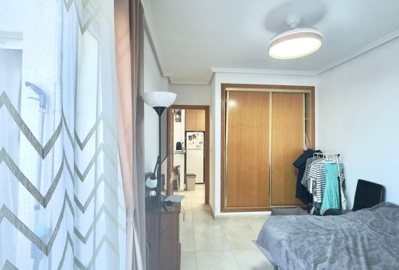 Reventa - Apartamento / piso - Torrevieja - torrevieja