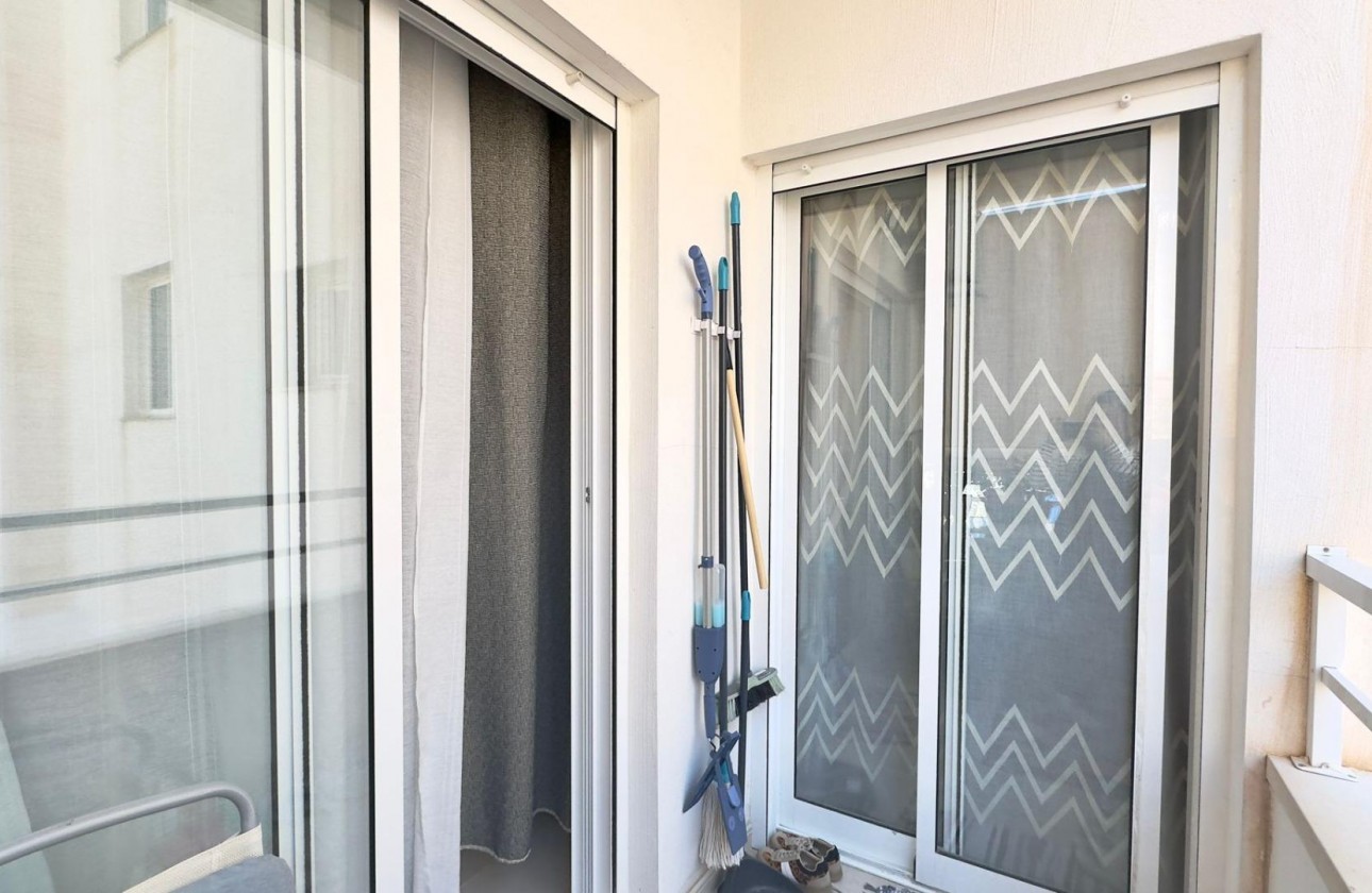 Reventa - Apartamento / piso - Torrevieja - torrevieja