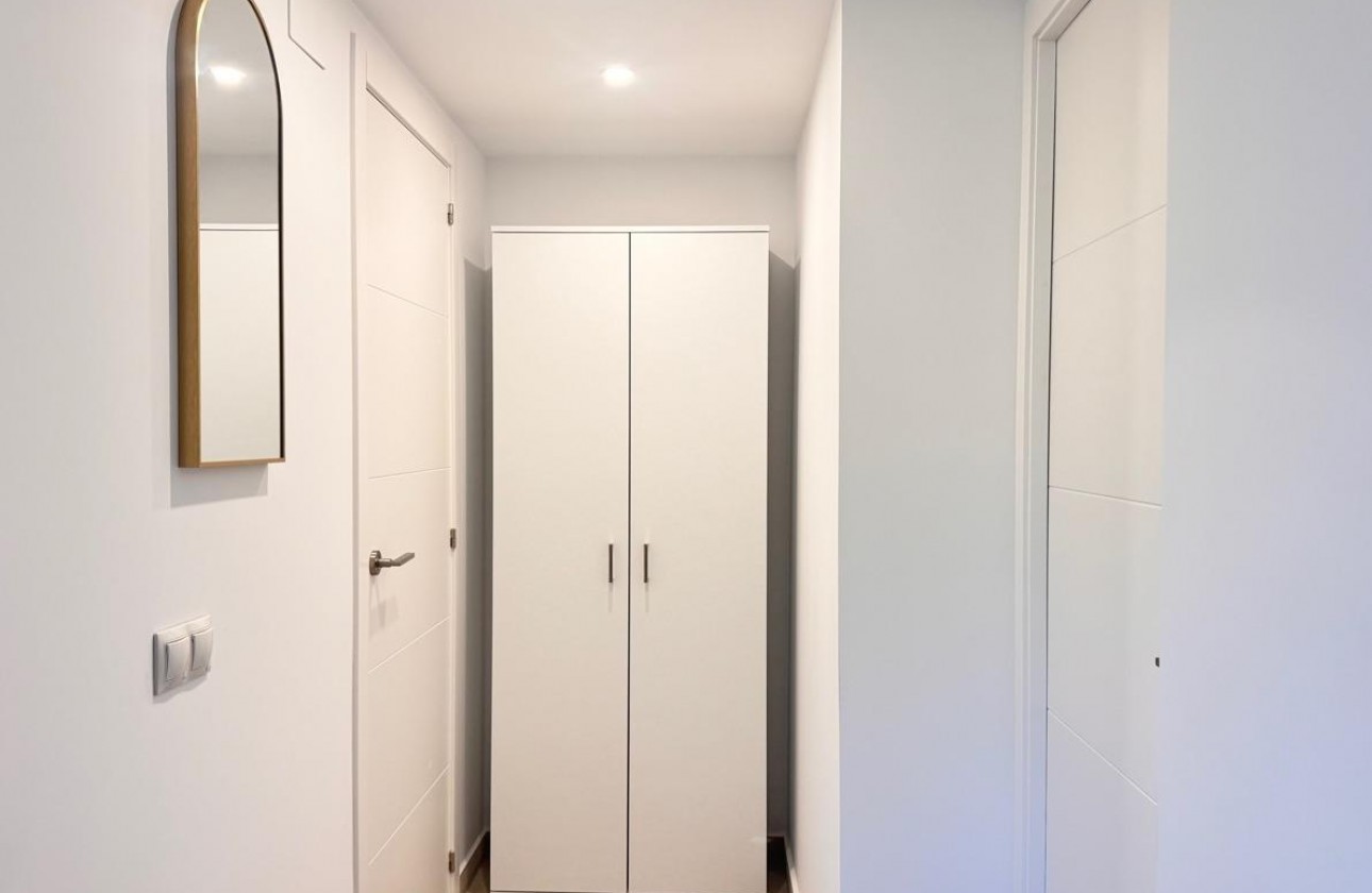 Reventa - Apartamento / piso - Torrevieja - Acequion