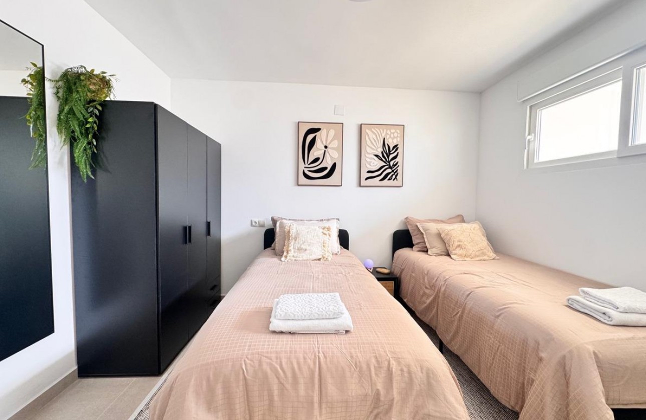 Reventa - Apartamento / piso - Torrevieja - Acequion