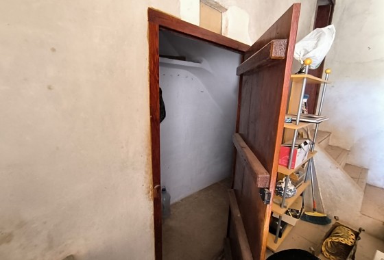 Revente - Property - Yecla - Inland
