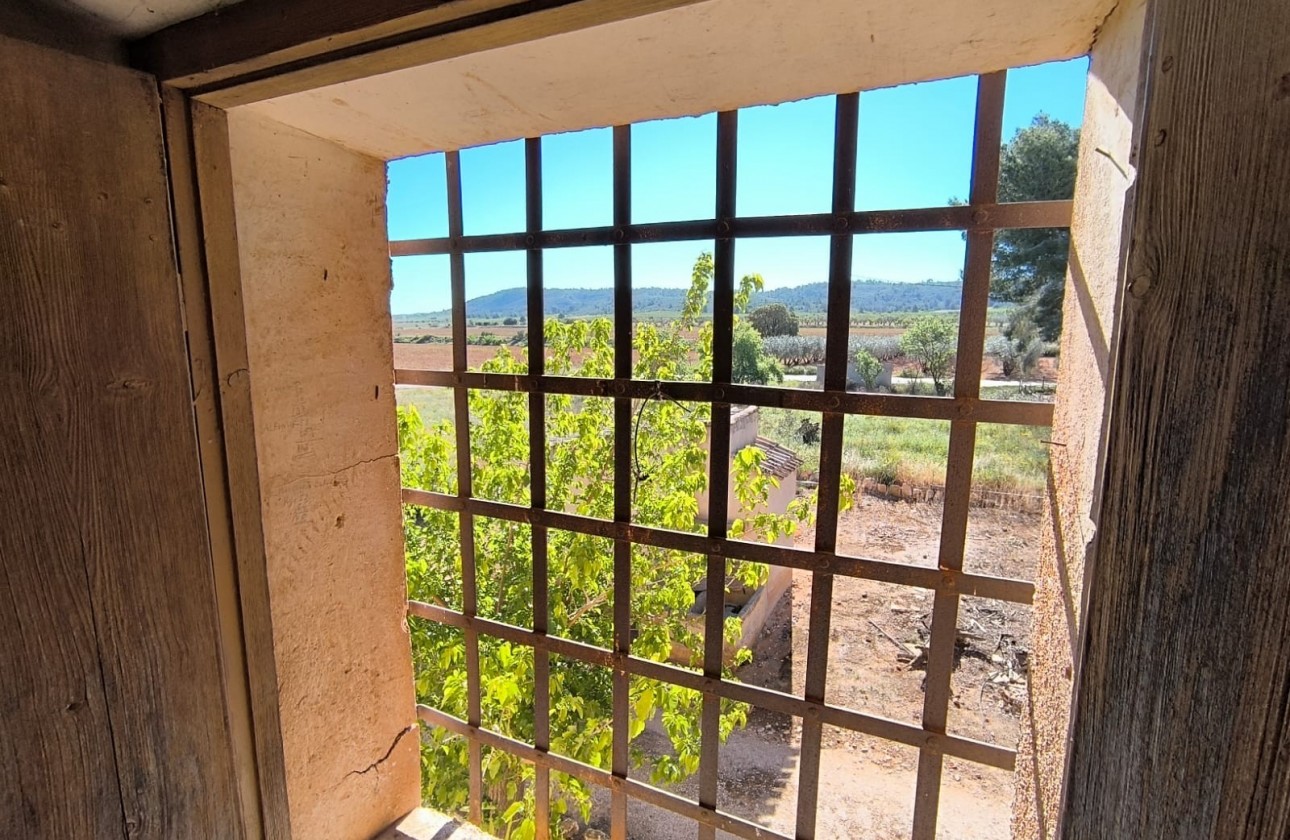 Revente - Property - Yecla - Inland