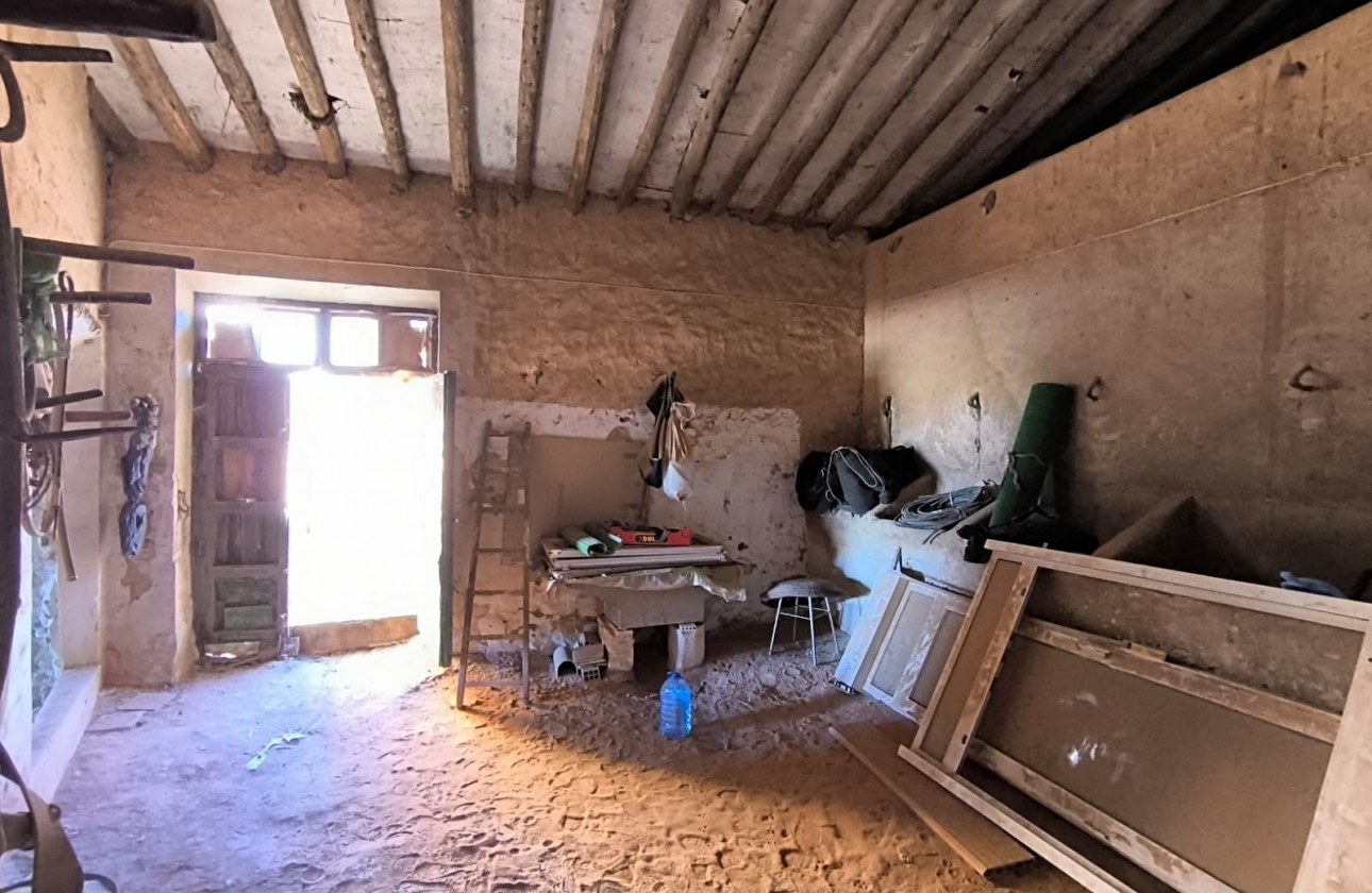 Revente - Property - Yecla - Inland