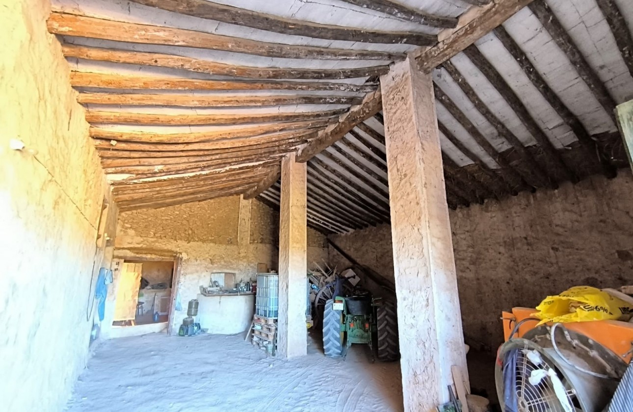 Revente - Property - Yecla - Inland