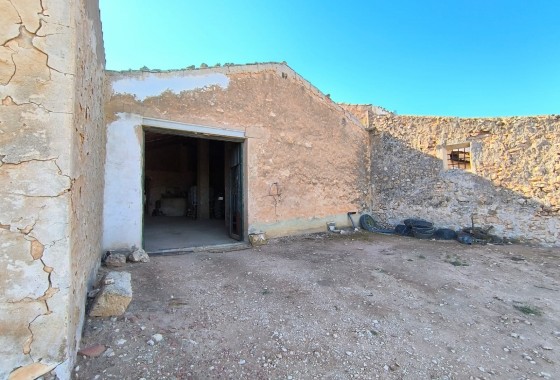 Revente - Property - Yecla - Inland