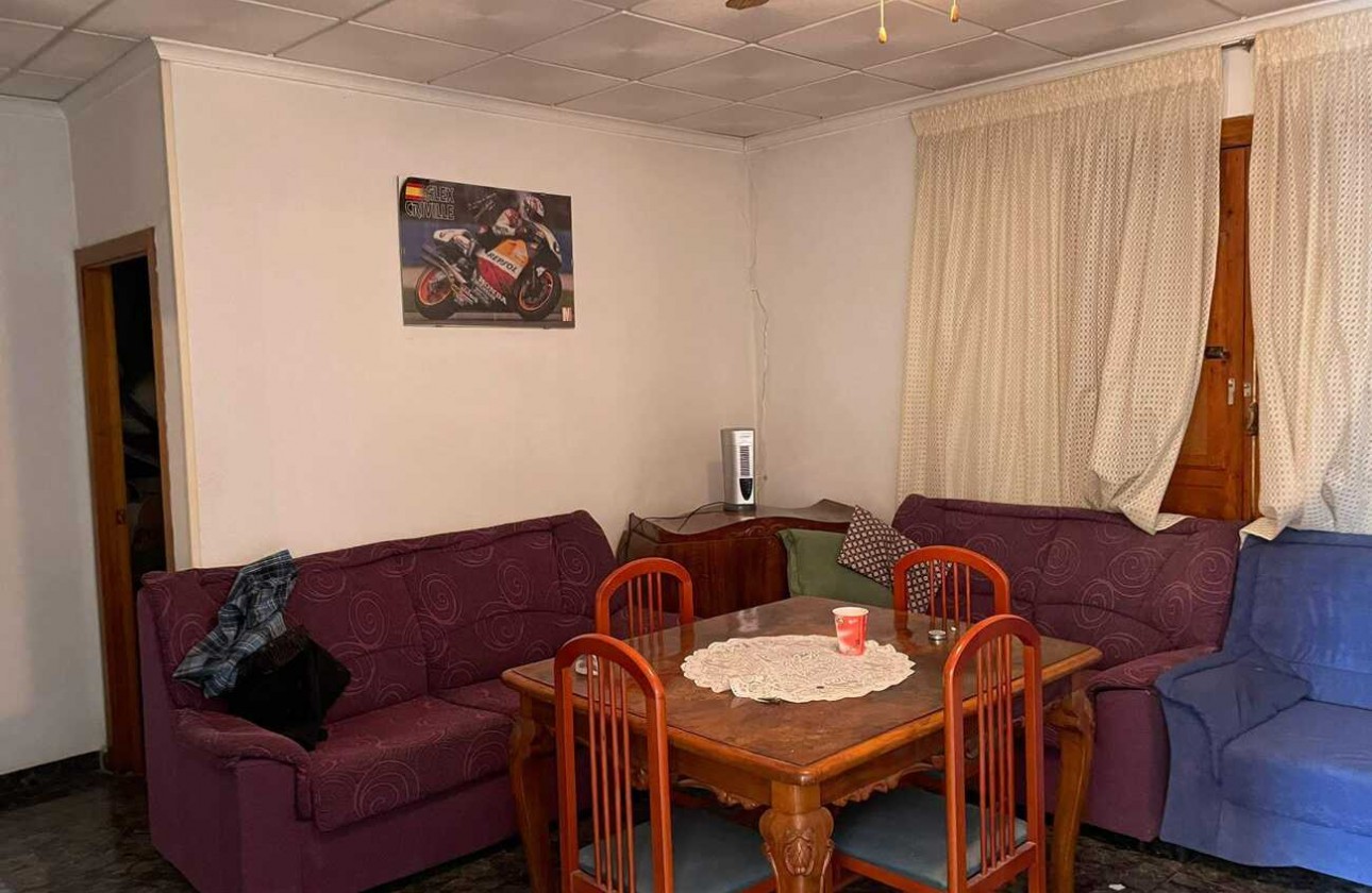 Resale - Country house - Arneva - LOS DESAMPARADOS