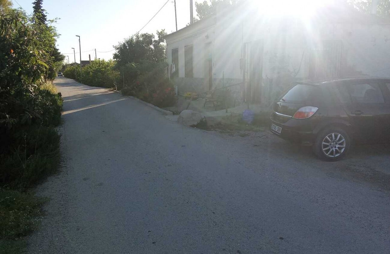 Resale - Country house - Arneva - LOS DESAMPARADOS